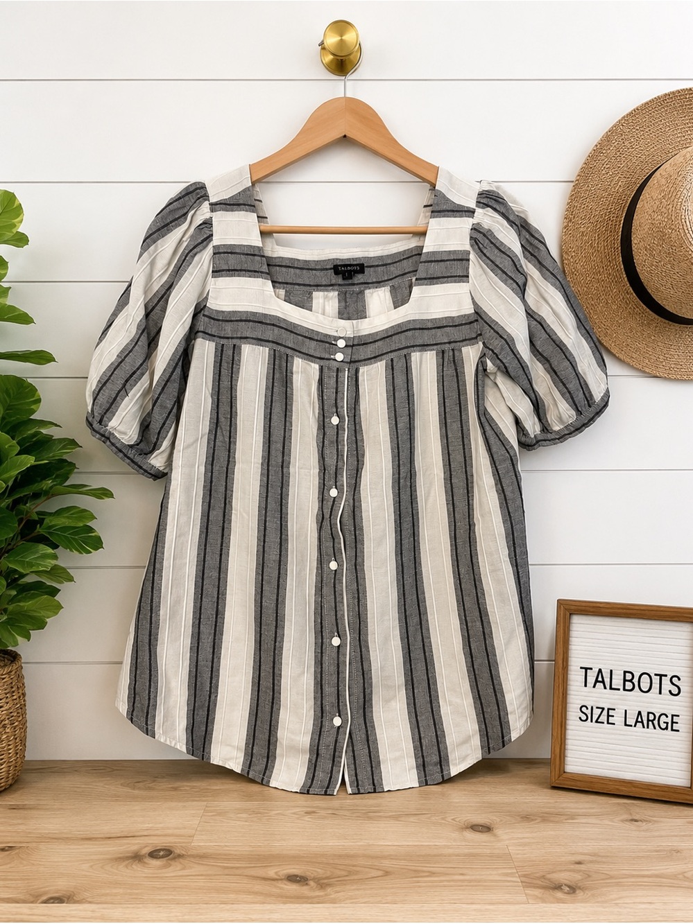 🩶 Talbots Gray & Ivory Striped Puff Sleeve Button Front Blouse Size Large